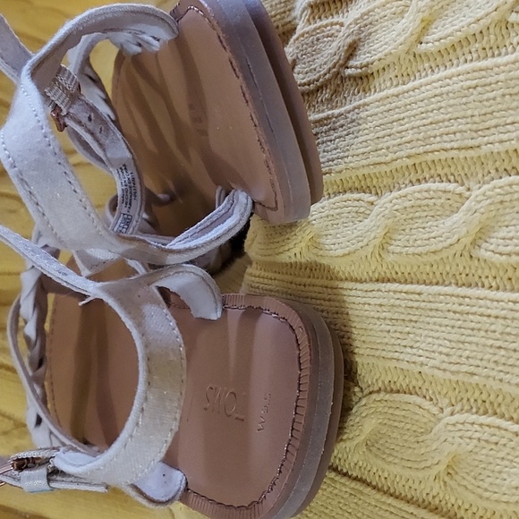 TOMS Womens sandals like new sz 9.5 - Picture 5 of 9